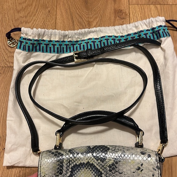 Mini Tory Burch crossbody - Picture 3 of 3